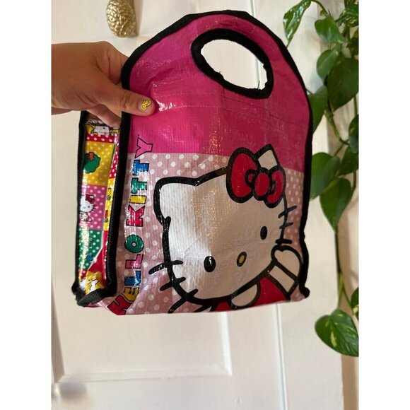 Hello Kitty by Zak! Sanrio insulated lunch bag - Picture 11 of 12